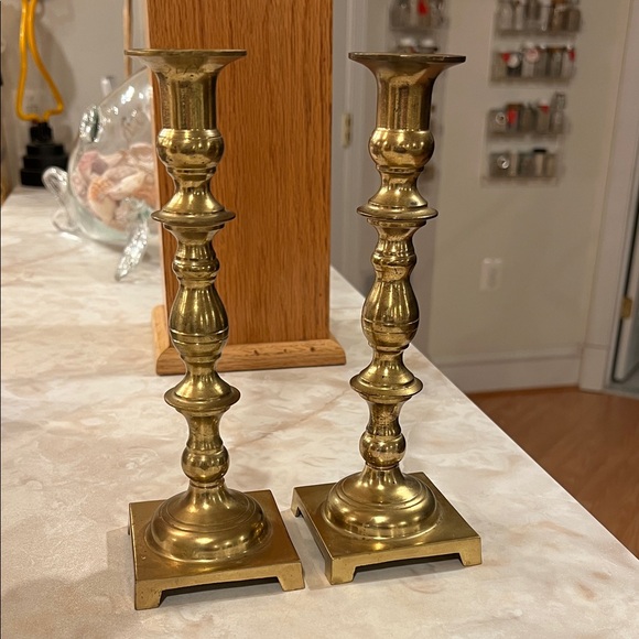 Vintage Brass Candlestick Pair - Classic Gold Home Accent
